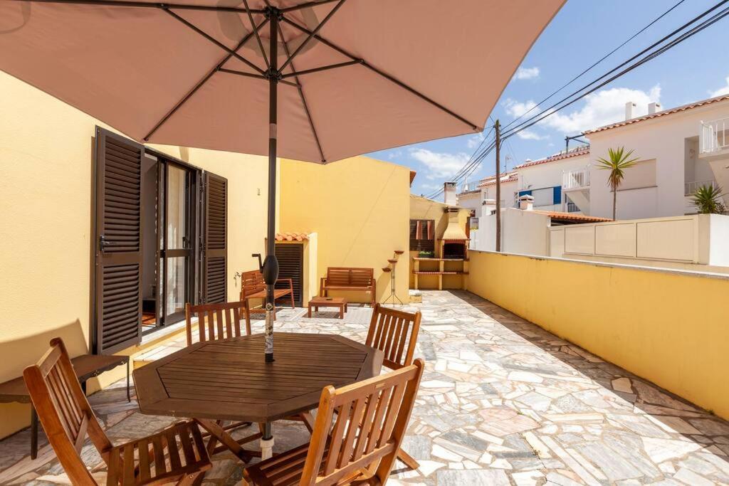 Ninestories Baleal Ferrel (Leiria)